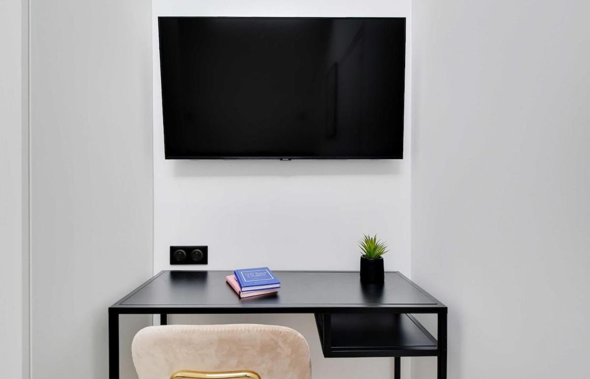 Cmg Voltaire Nation Apartment Paris Exterior photo